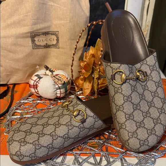 Gucci Beige and Brown Monogram Slides - Picture 1 of 1